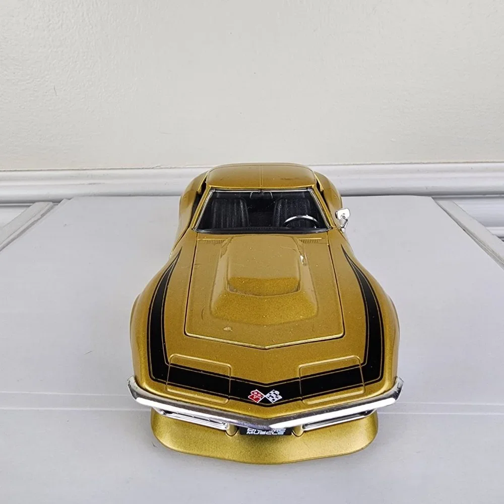 Jada Toys Corvette Stingray 1969 Scale 1/24 Diecast Car